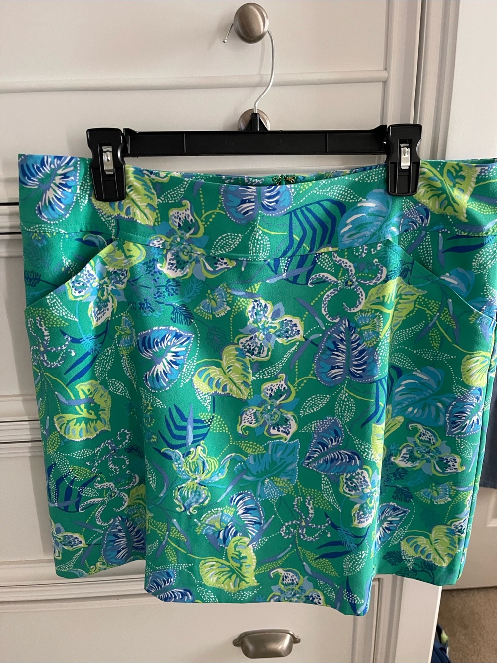 Lilly Pulitzer Green Tropical Print Skort